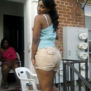 Meet your Posher, Valerie